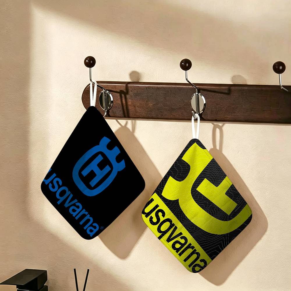 Полотенце для рук H-Husqvarnas – обзор и цена Commercial Printing Logo